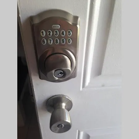 1 Bedroom Apt Near Coconut Grove Miami Exterior foto